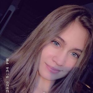 Meet your Posher, Veronica